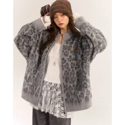 AsGony Blended Woolen Retro Leopard Knit Cardigan Gray