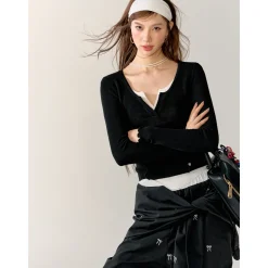 AsGony Contrast Color Fake-2-Piece Stringy Knit Top Black