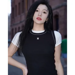 Herlian Embroidery Logo Knit Vest Top Black