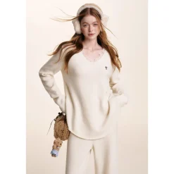 Kroche Lace Patchwork V-Neck Knit Top Cream