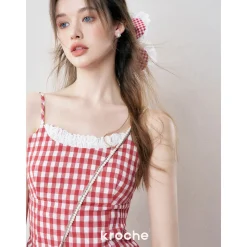 Kroche Plaid Lace Edge Patchwork Vest Red
