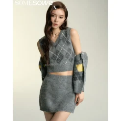 SomeSowe Checkered Woolen Vest