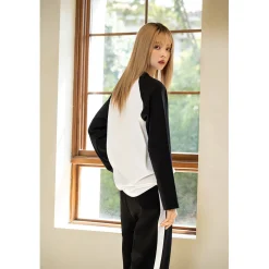 Three Quarters Color Blocked Rhinestone Logo L/S Tee Black