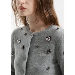 Three Quarters Heavy Sequin Flower Wool Cardigan Gray