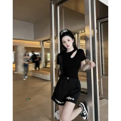 Three Quarters Hollow Out Strech Tee Black