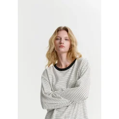 Three Quarters Hotfix Logo Striped Mousse Cashmere L/S Tee White