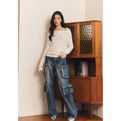 Three Quarters Logo Diamond Chain Off Shoulder Wool Top White