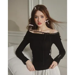 Three Quarters Strap Off-Shoulder Slim Top Black