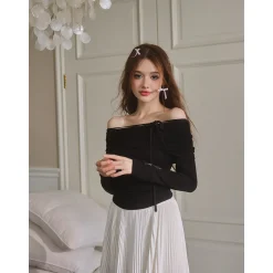 Three Quarters Strap Off-Shoulder Slim Top Black