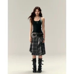 Via Pitti Color Blocked Halter Knit Slim Vest Black