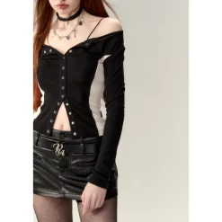 Via Pitti Color Blocked Waist-In Button Slim Top Black