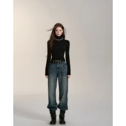 Via Pitti Logo Embroidery Pearl High Collar Slim Top Black