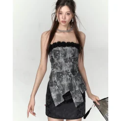 Via Pitti Rose Irregular Cutting Wrapped Top Black