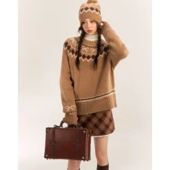 AsGony Fair Isle Hairball Beanie Brown