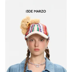 13De Marzo Colored Yarn Bear Cap