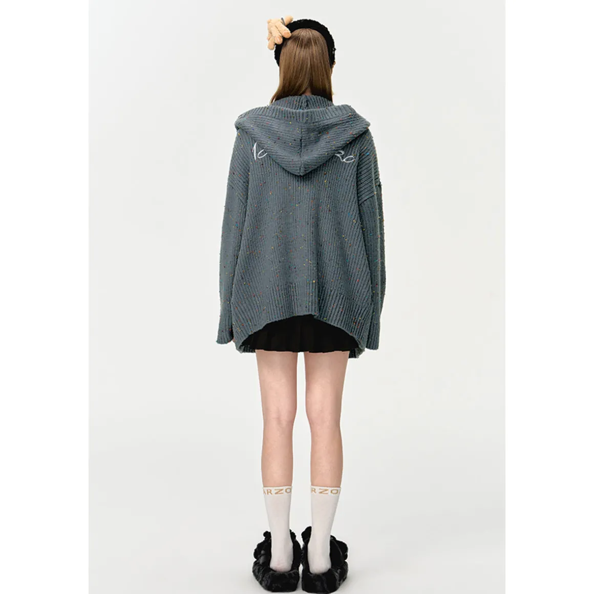 13De Marzo Colored Yarn Bear Knit Hooded Cardigan Gray