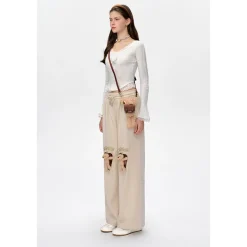 13De Marzo Doozoo Knee Hollow Out Heart Sweat Pants Apricot
