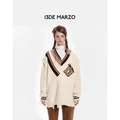 13De Marzo Offset Logo Broken Knit Sweater Beige