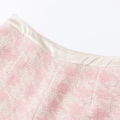 Diana Vevina Houndstooth Tweed Shorts Pink
