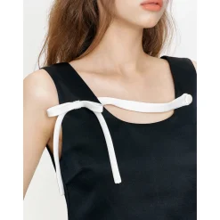 Kroche 3D Bow Color Blocked Satin Dress Black