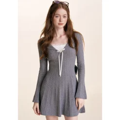 Kroche Fake-2-Piece Lace Edge Thicken Knit Dress