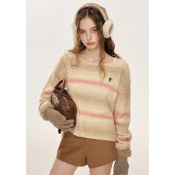 Kroche Gradient Off-Shoulder Woolen Sweater