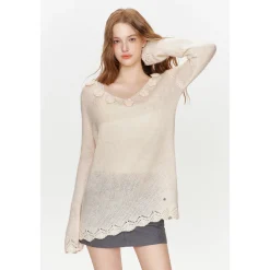 Kroche Hand Crochet Hollow Out V-Neck Knit Top Beige