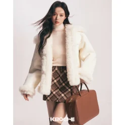 Kroche Leather-Fur Integrated Thicken Patchwork Jacket