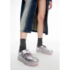 Lost In Echo Twist Upper Tongue Casual Sneaker Sliver
