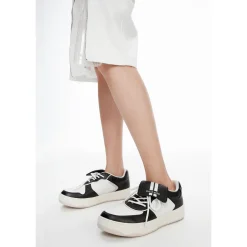 Lost In Echo Twist Upper Tongue Casual Sneaker Black