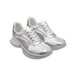 Lost In Echo Upturned Toe Retro Sneaker Sliver