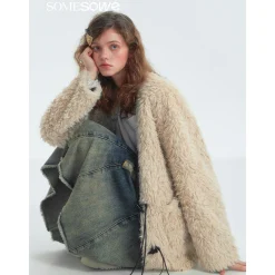 SomeSowe Horn Button Furry Long Jacket Beige