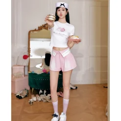 Three Quarters Flip Waist Logo Washed Denim Shorts Pink