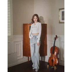 Three Quarters Logo Flip Edge Straight-Leg Jeans