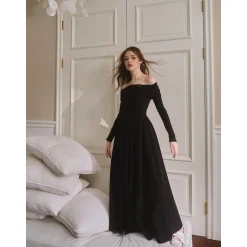 Three Quarters Logo Strap Off-Shoulder Stitched Dress