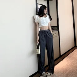 Three Quarters Waist Letter Logo Pants Grey