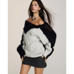 Via Pitti Color Blocked Patchwork Off-Shoulder Sweater Light Gray