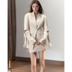 Via Pitti Destroy Cutting Waist In Blazer