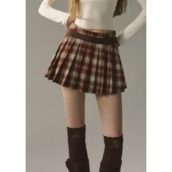 Via Pitti Rivet Suede Leather Patchwork Pleated Plaid Skirt Red