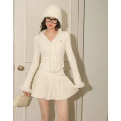 West.Y Fur Collar Bell Sleeve Knit Top White