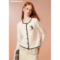 Wildshadow Vintage Embroidery Knit Cardigan Cream